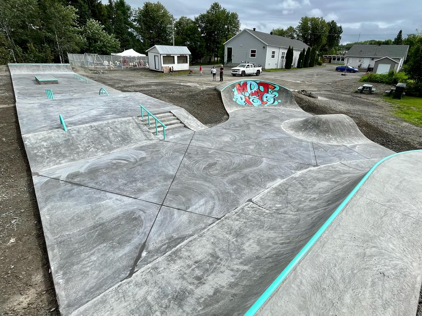 Lac-des-Aigles skatepark